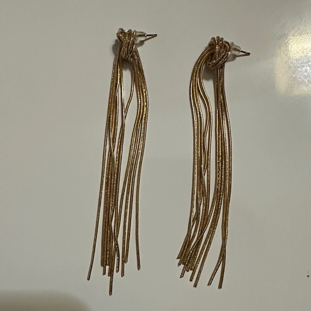 Chic Gold Tassel Earrings
